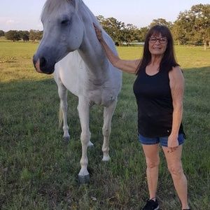 Meet your Posher, Janice